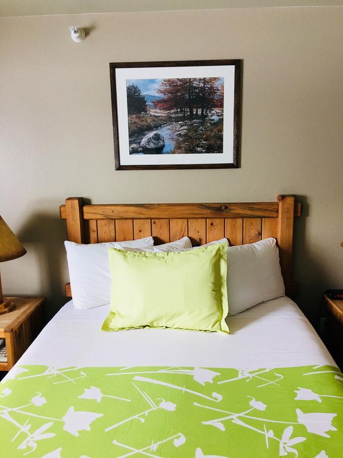 Boulder Creek Inn Donnelly Kültér fotó